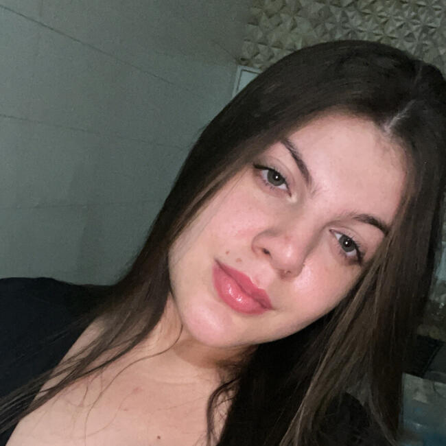 Babysitter in São José do Rio Preto: Yasmin