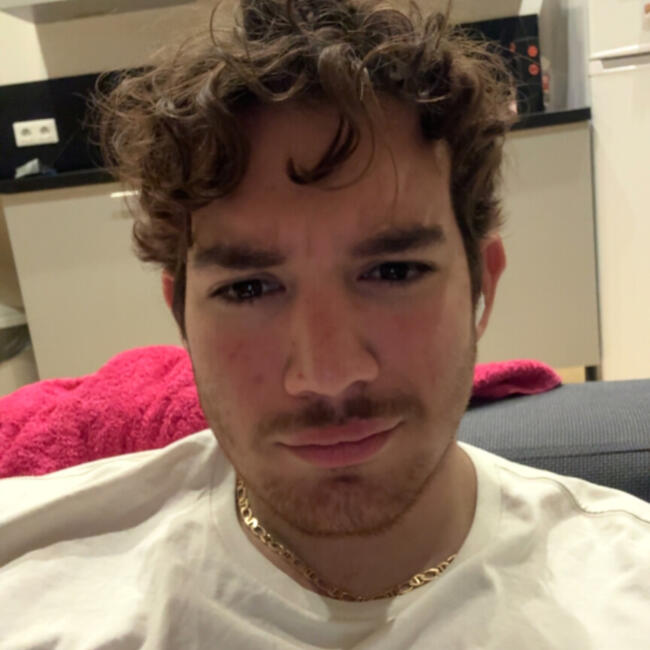 Babysitter in Marseille: Rammal