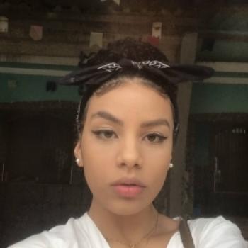 Babysitter in Belford Roxo: Julie