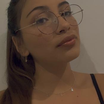 Babysitter in Solymar: Saira