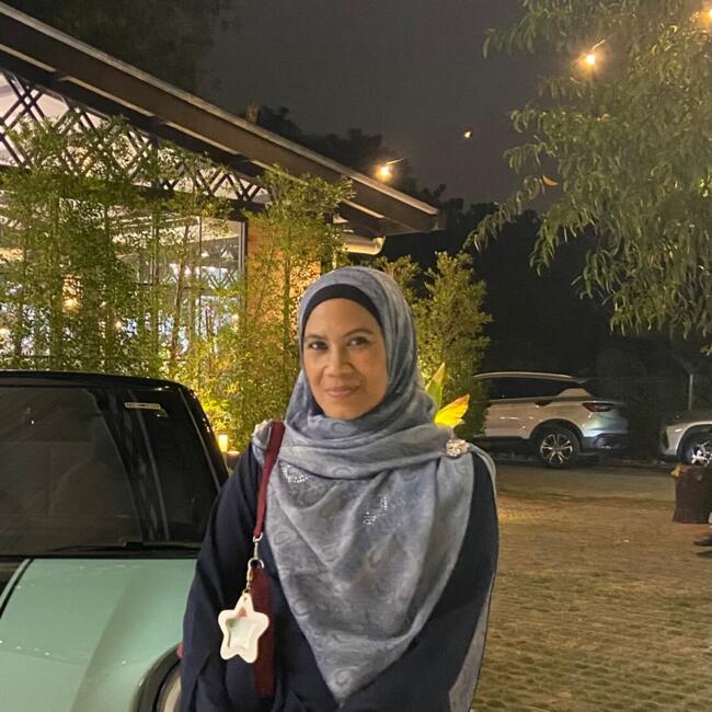 Babysitter in Ijok: Sharifah