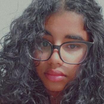 Baby-sitter in Surrey: Jasmin