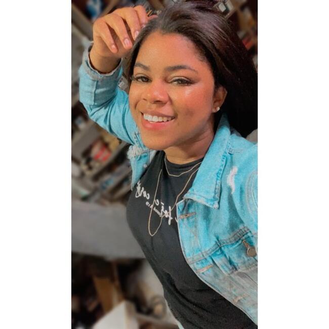 Babysitter in Feira de Santana: Jaqueline