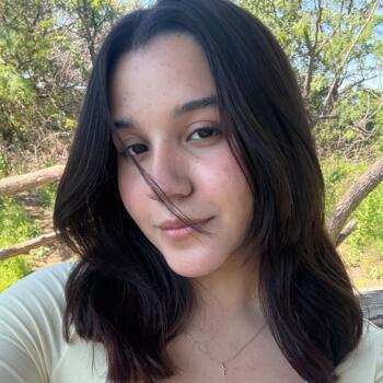 Babysitter in Plano (Texas): Valeria
