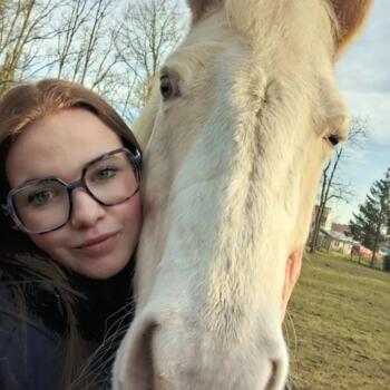 Babysitter in Heist-op-den-Berg: Kyana