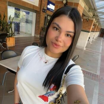 Babysitter in Catharpin: Salo