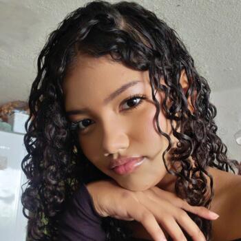 Babysitter Nísia Floresta: Vittória