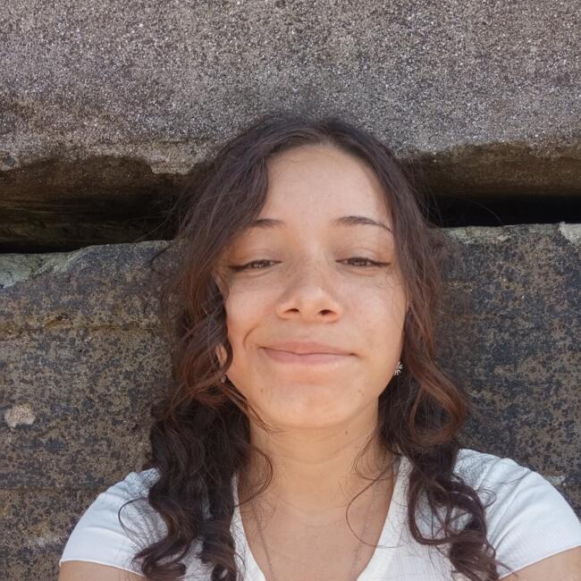 Babysitter in Necochea: Evelyn