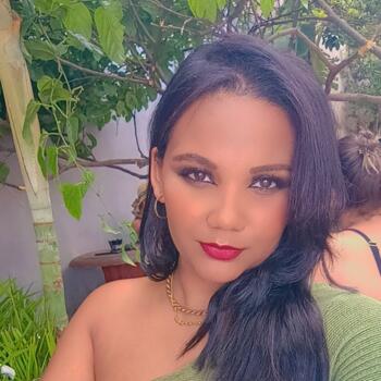 Babysitter in Contagem: Sabrina