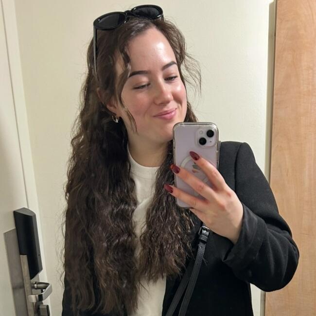 Babysitter in Rotorua: Nevay