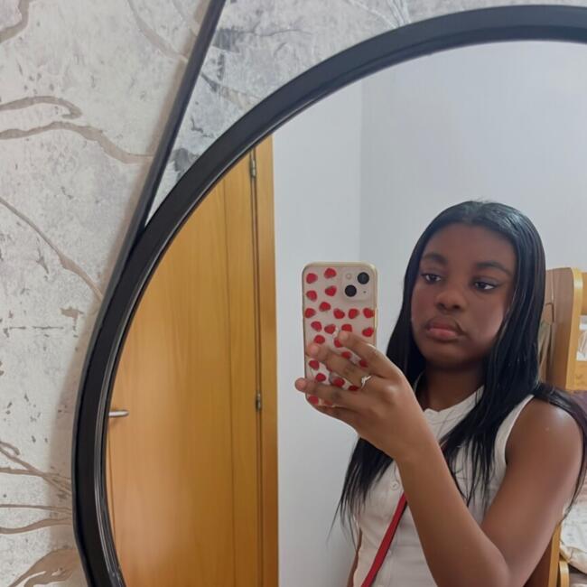 Babysitter em Odivelas: Daniela