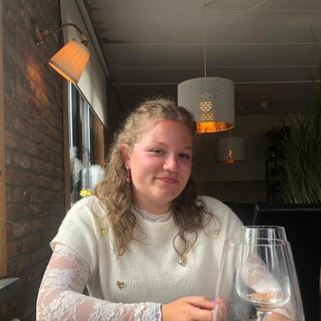 Babysitter in Nijlen: Magali