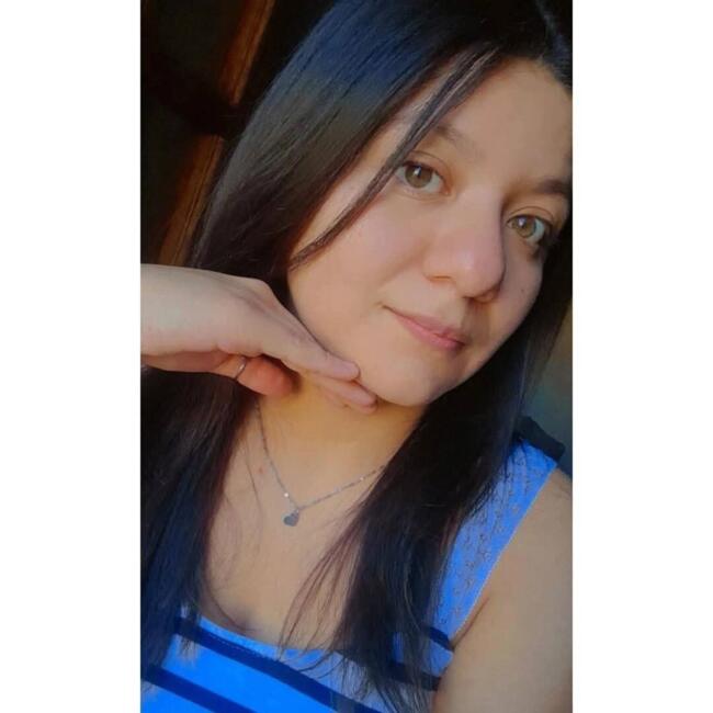 Babysitter in San Juan: Lily