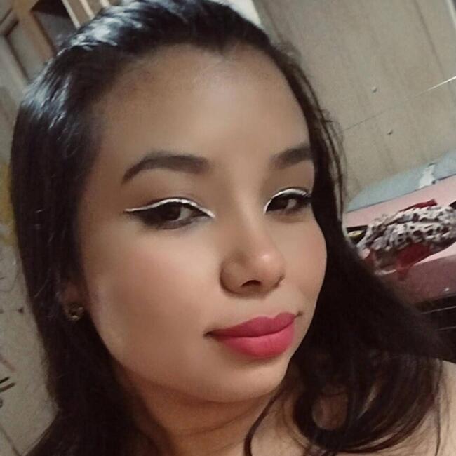 Babysitter in Erechim: Erica