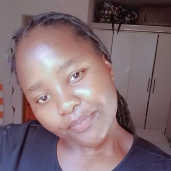 Babysitter in Lusaka: Mirriam