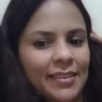 Babysitter in Serra: Shirley