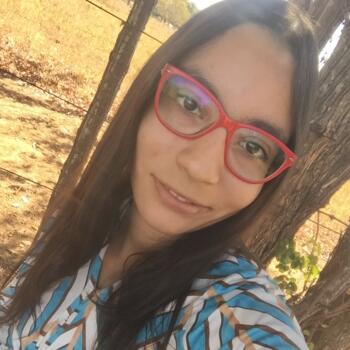 Babá em Goiânia: Vivi