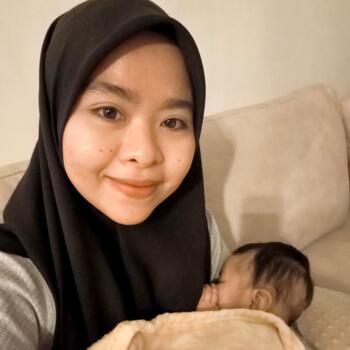 Pengasuh di Seremban: Sharifah