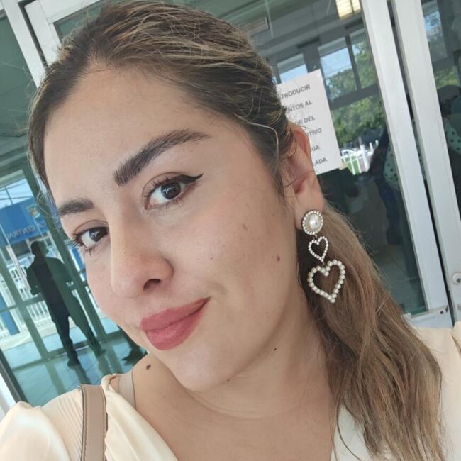 Babysitter in Mazatlán: Sheila