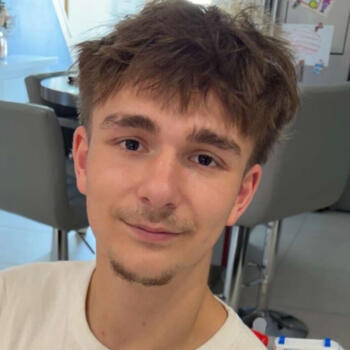 Baby-sitter à Lille: Nil