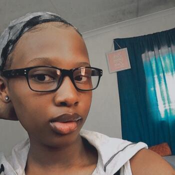 Babysitter in Soweto: Mbalenhle