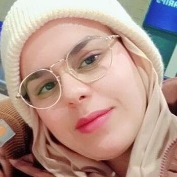 Babysitter in Carpentras: Ahlam