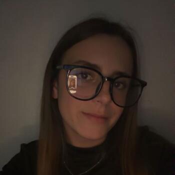 Babysitter in Bastia: Julia