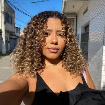 Babá Vila Velha: LAYSLA
