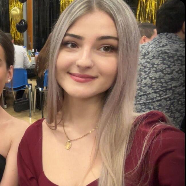 Babysitter in Yverdon-les-Bains: Sandra