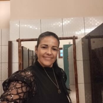 Babysitter Sorocaba: Carla Carriel