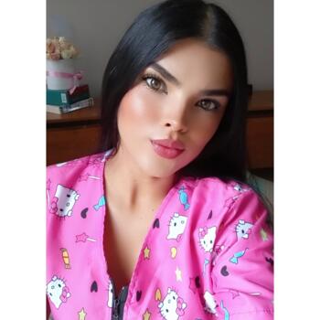 Babysitter in Medellín: Sara