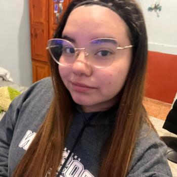 Babysitter in Belén de Escobar: Naomi Nahiara