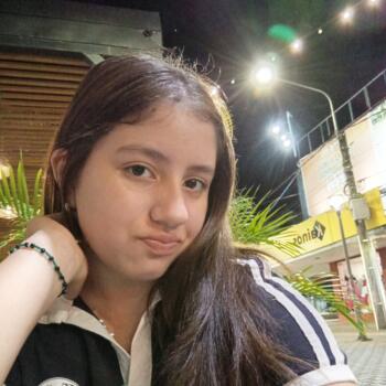 Babysitter in Posadas: Aline