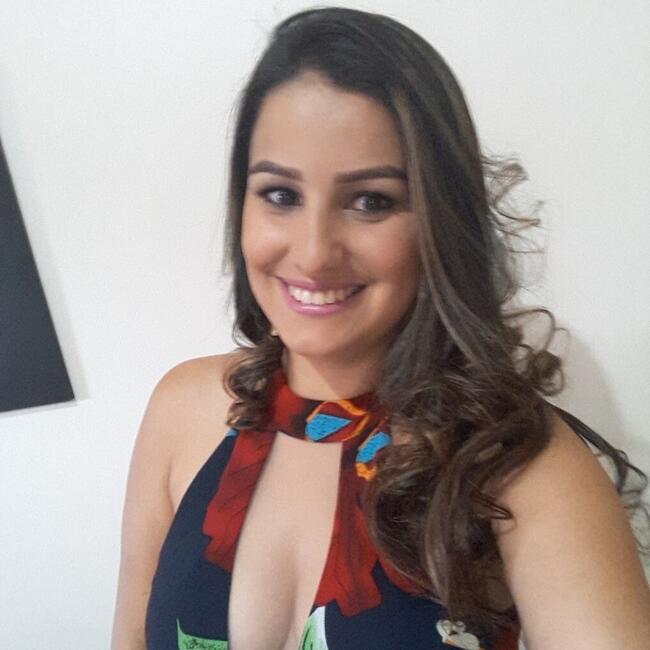 Emprego de babá em Guarapari: Erika