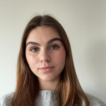 Babysitter in Beaucouzé: Clémence