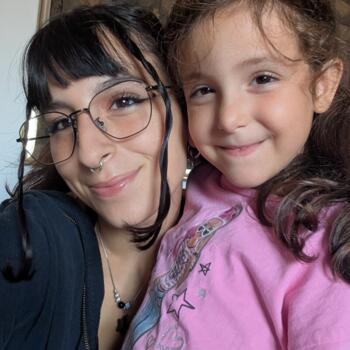 Babysitter in Pavia: Asia