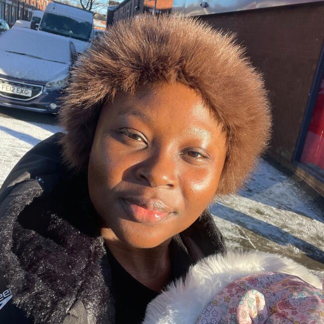 Babysitter in Bolton: Helen