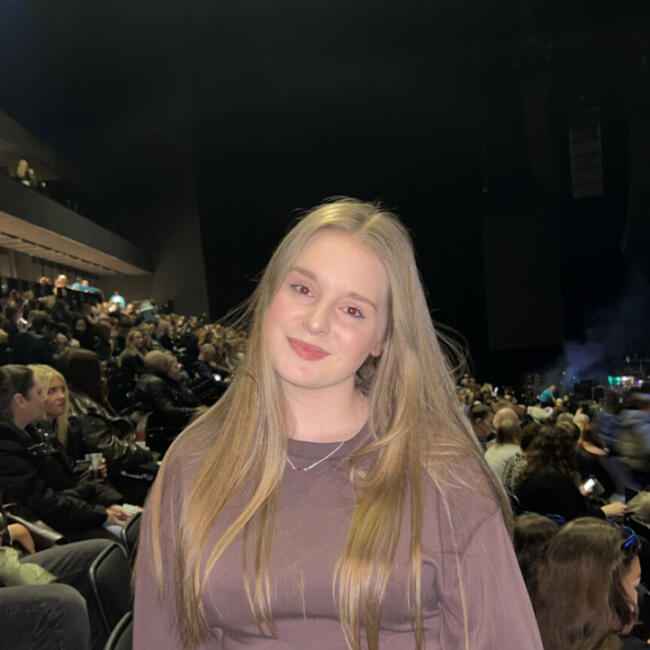 Babysitter in Leicester: Izzy