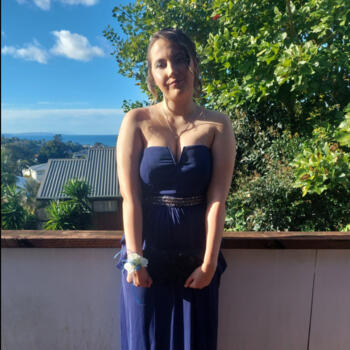 Babysitter in Whangaparaoa: Sophie