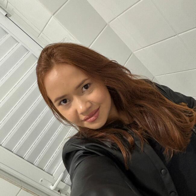 Babysitter in Joinville: Larissa