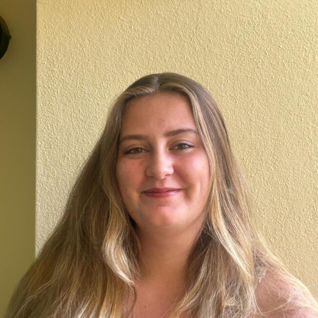 Babysitter in Marlborough: Ella