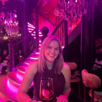 Babysitter Huizen: Demi