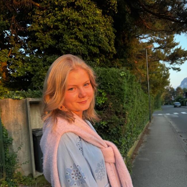 Babysitter in Salzburg: Fiona