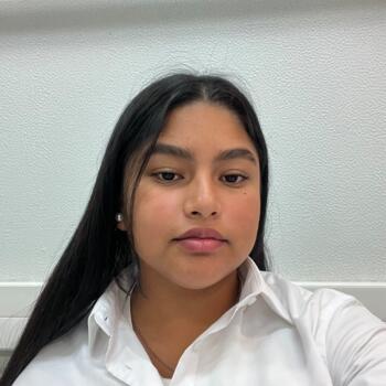 Babysitter in Vagos: Darlyn