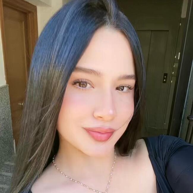 Niñera en Granada: Eimmy