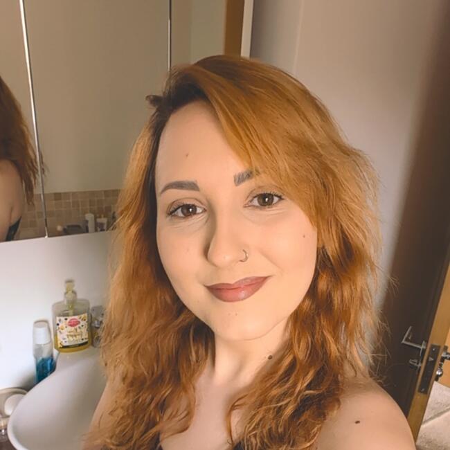 Babysitter in London: Nicola