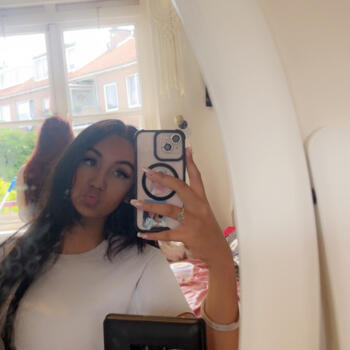 Babysitter in Voorburg: Baylee