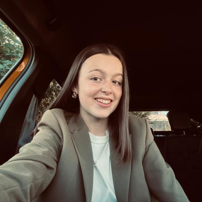 Babysitter in Coarraze: Soline