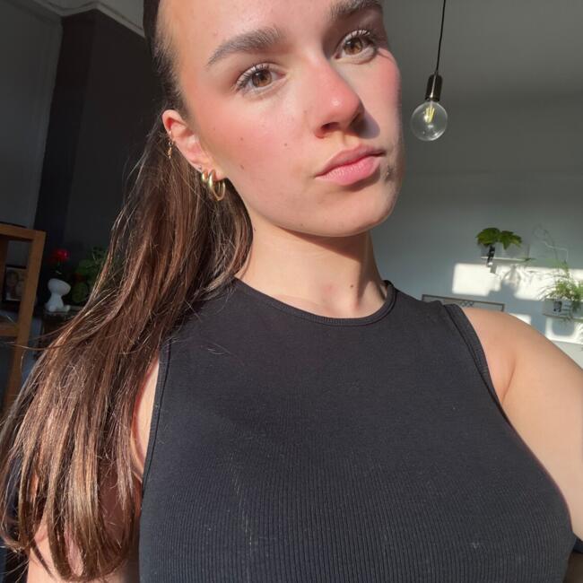 Babysitter in Anzin: Juliette