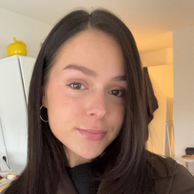 Babysitter in Varces-Allières-et-Risset: Amelie